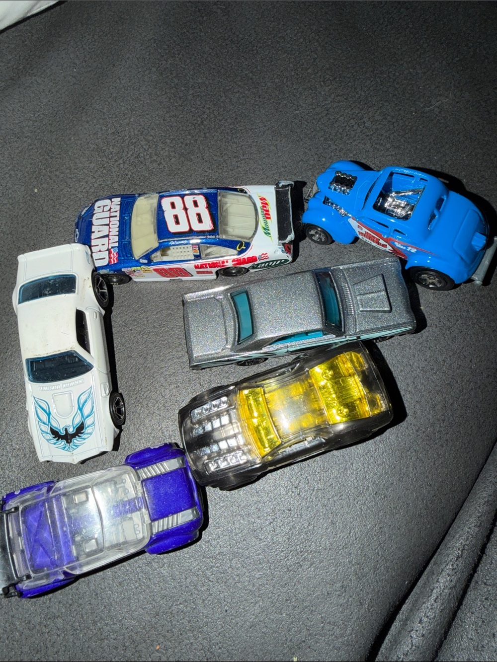 Hot Wheels Kids Toy Car Set - Multicolor Die-Cast Vehicles